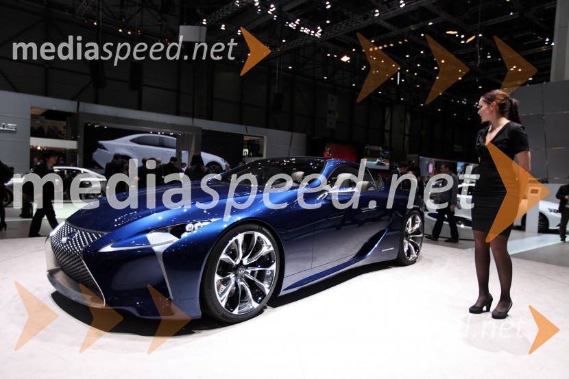 Leksus LF-LCH - Q, novosti po znamkah na avto salonu Ženeva 2013