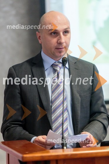 Robert Šprem, sekcija za ekologijoPredstavitev Slovensko Katarskega združenja
