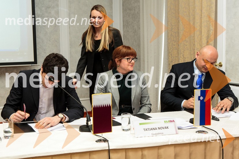 Seif-a Aldin Salemeh, generalni tajnik Hrvaškega Katarskega združenja; Tatjana Novak, predsednica SLOQA;&nbsp;Goran Đukanović, predsednik Črnogorskega-Bližnjevzhodnega-Katarskega združenja prijateljstvaPredstavitev Slovensko Katarskega združenja