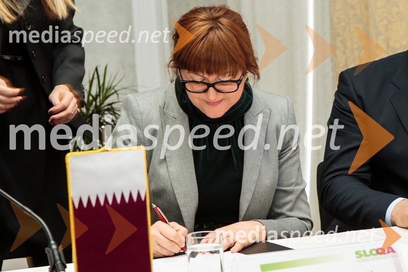 Tatjana Novak, predsednica SLOQAPredstavitev Slovensko Katarskega združenja