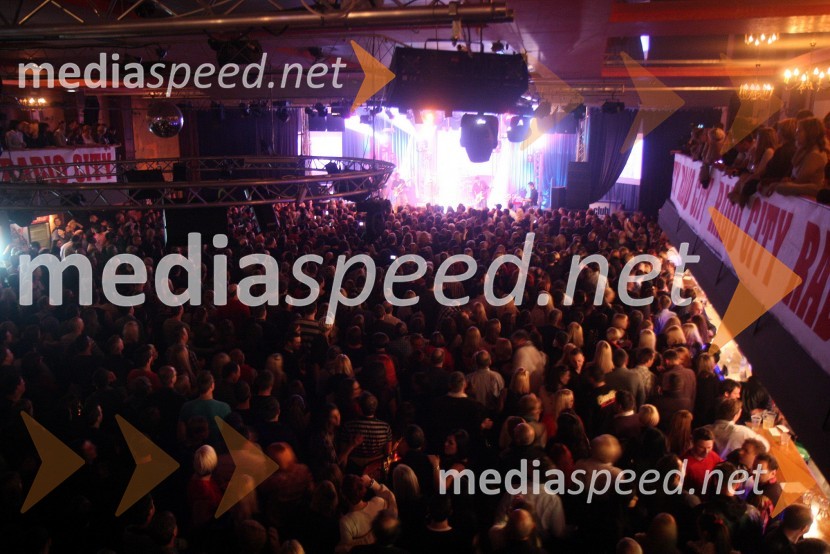 Koncert GibonnijaGibonni, koncert ob Dnevu žena