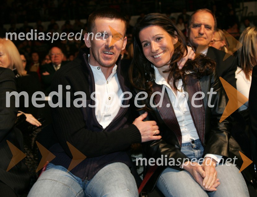 Davo Karničar, ekstremni športnik z ženoSlovenec leta 2006