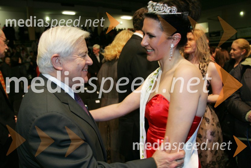 Milan Kučan, nekdanji predsednik Republike Slovenije in Boža Robnik, nesojena Naj gospa 2007Slovenec leta 2006