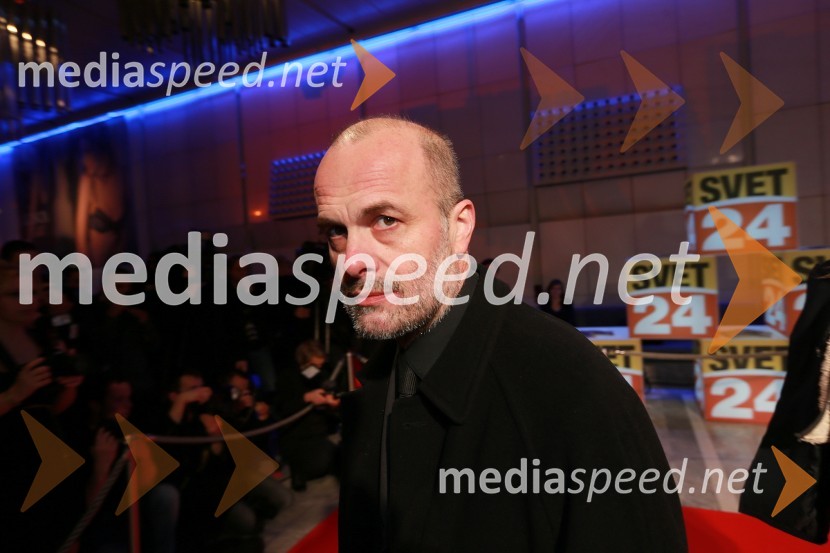 Janez Lombergar, direktor Televizije SlovenijaViktorji 2012, rdeča preproga in druženje pred dvorano