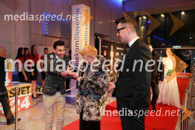 Viktorji 2012, rdeča preproga in druženje pred dvorano