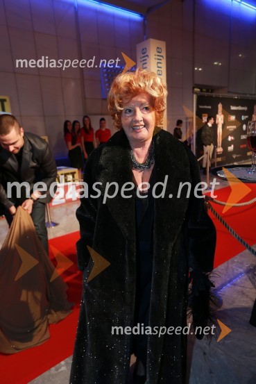 Bernarda Jeklin, nekdanja urednica revije JanaViktorji 2012, rdeča preproga in druženje pred dvorano