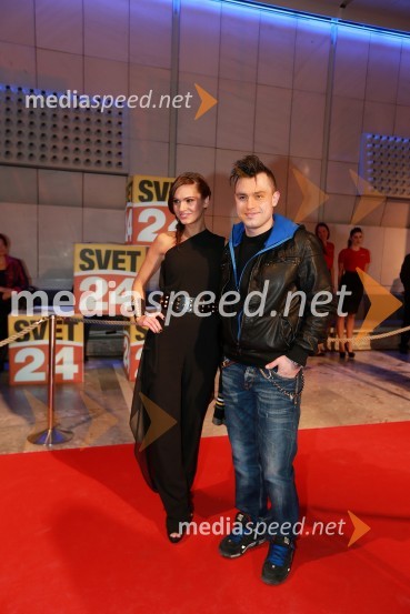 Nives Orešnik, Miss Slovenije 2012; Omar Naber, glasbenikViktorji 2012, rdeča preproga in druženje pred dvorano