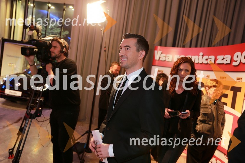 Marko Potrč, voditeljViktorji 2012, rdeča preproga in druženje pred dvorano