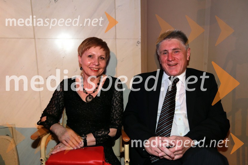 Nežka Petek, farmacevtka; soprog Miro Petek, politikViktorji 2012, podelitev nagrad