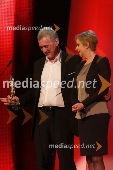 Slavko Bobovnik, TV voditelj;&nbsp;Darja Zgonc, voditeljicaViktorji 2012, podelitev nagrad