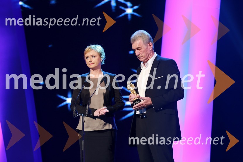 Darja Zgonc, voditeljica; Slavko Bobovnik, TV voditeljViktorji 2012, podelitev nagrad