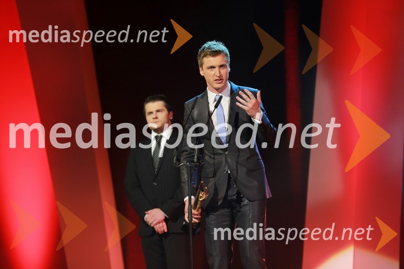 Denis Avdić, moderatorViktorji 2012, podelitev nagrad