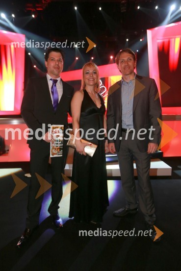 Igor Klun, namestnik direktorja Skupina Krater – Krater Media; Tanja Škarjot, izvršna urednica uredništev Krater media; Gregor Repič, izvršni direktor Skupine KraterViktorji 2012, podelitev nagrad