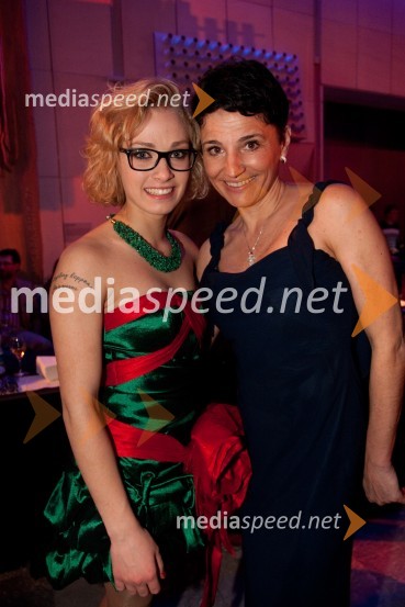 Maja Bobnar; Andreja PotrebuješViktorji 2012, zabava po podelitvi