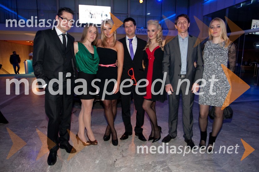 Dejan Zupančič; Vesna Šmon; Sara Dolenc;  Igor Klun, namestnik direktorja Skupina Krater – Krater Media; Nina Strojinc; Gregor Repič, izvršni direktor Skupine Krater; ...Viktorji 2012, zabava po podelitvi