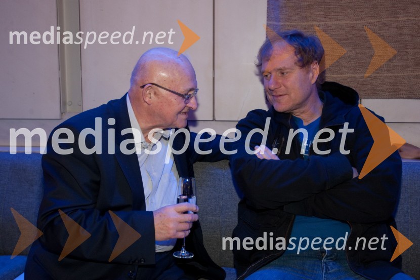 Vasilij Vasko Polič, nekdanji vrhovni sodnik; Sašo HribarViktorji 2012, rdeča preproga in druženje pred dvorano