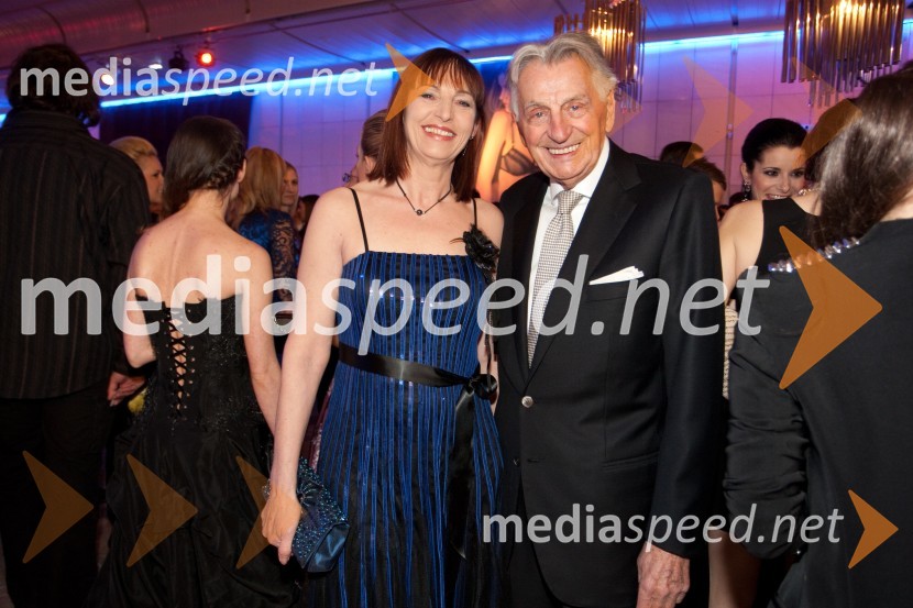 Majda Pintar; Demeter BItenc, igralecViktorji 2012, rdeča preproga in druženje pred dvorano