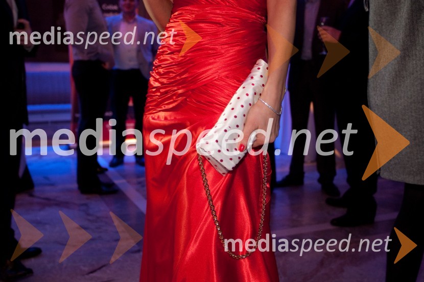 Maja Kljun, manekenkaViktorji 2012, rdeča preproga in druženje pred dvorano