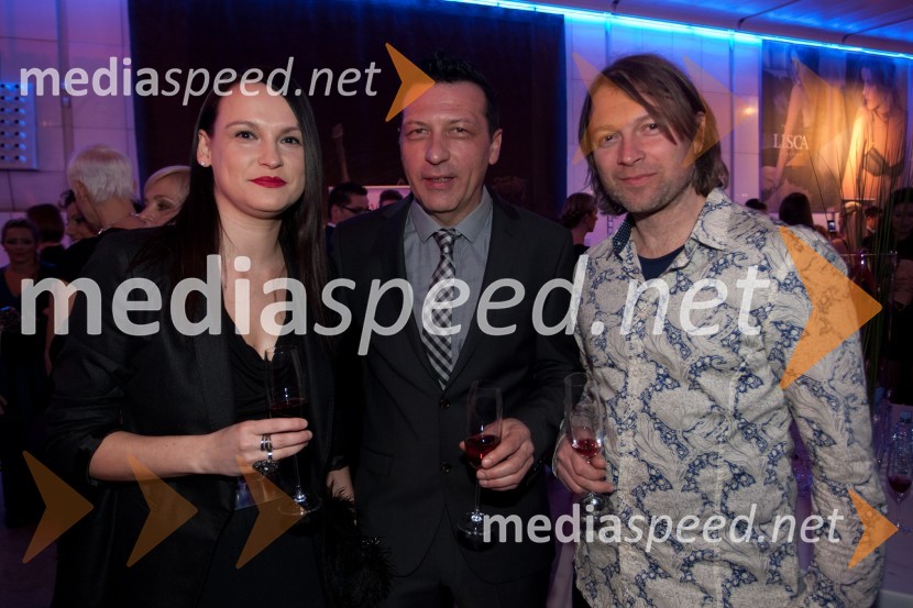 Bojana; Aleš Uranjek, glasbeni menedžer; MIha Guštin Gušti, glasbenikViktorji 2012, rdeča preproga in druženje pred dvorano