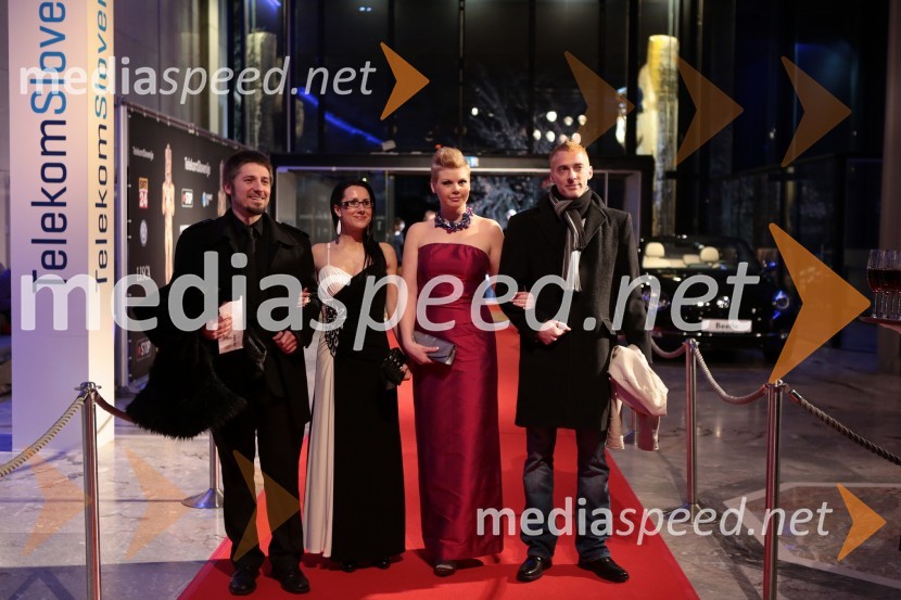 Viktorji 2012, rdeča preproga in druženje pred dvorano