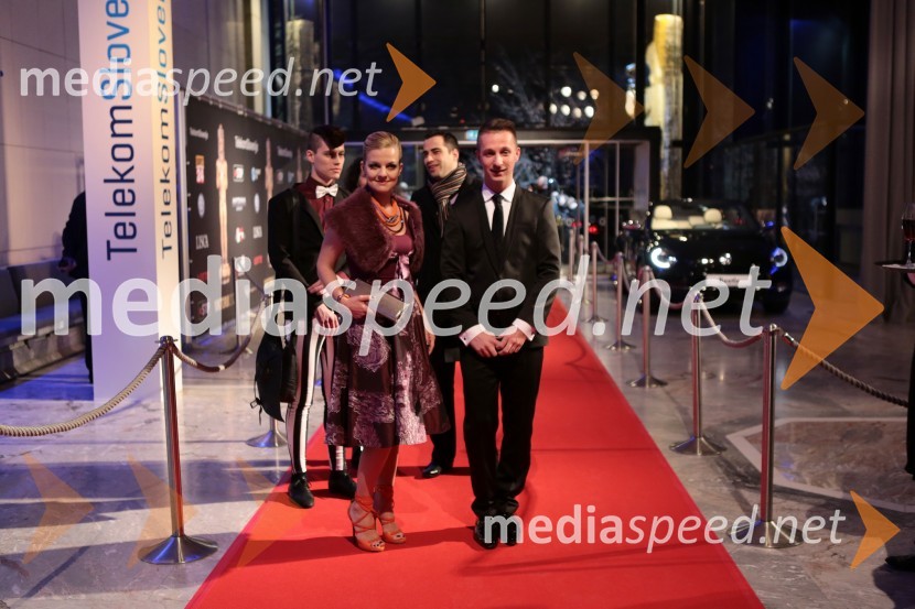 Viktorji 2012, rdeča preproga in druženje pred dvorano