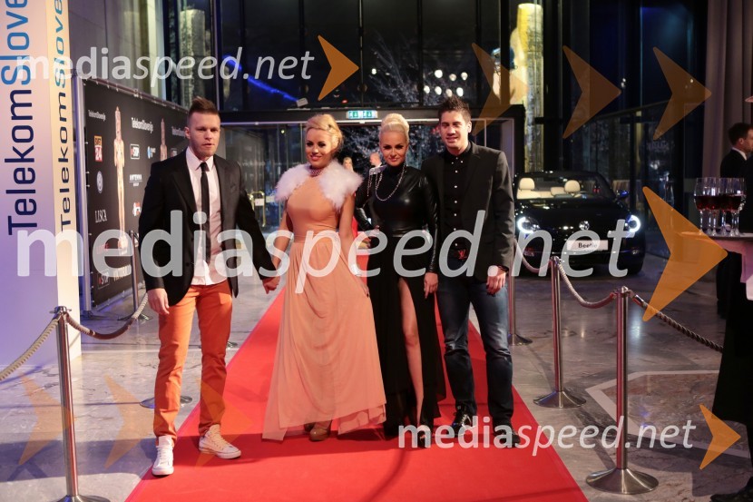 ...; Katarina Benček, Diamantke; Doroteja Premužič, Diamantke; ...Viktorji 2012, rdeča preproga in druženje pred dvorano