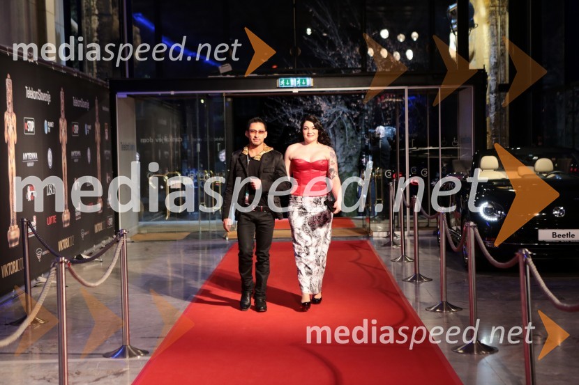 Viktorji 2012, rdeča preproga in druženje pred dvorano