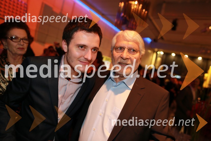 Blaž Švab, član skupine Modrijani;&nbsp; Boris Cavazza, igralecViktorji 2012, zabava po podelitvi