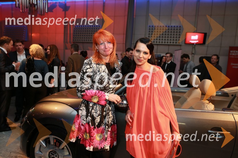 ...; Simona Lampe, modna oblikovalkaViktorji 2012, zabava po podelitvi