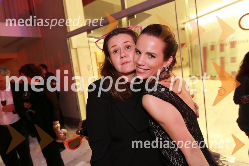 Ksenija Koren, KPV; Milena Kalacun, HubmediaViktorji 2012, zabava po podelitvi