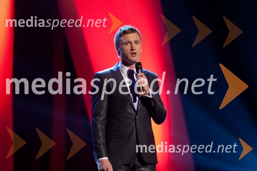 Denis Avdić, moderatorViktorji 2012, podelitev nagrad