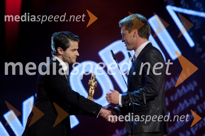 Jure Godler, igralec; Denis Avdič, moderatorViktorji 2012, podelitev nagrad
