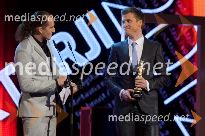 VId Valič, voditelj, Denis Avdič, moderatorViktorji 2012, podelitev nagrad