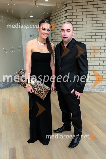 Rebeka Dremelj, pevka; Matej PojavnikViktorji 2012, zabava po podelitvi