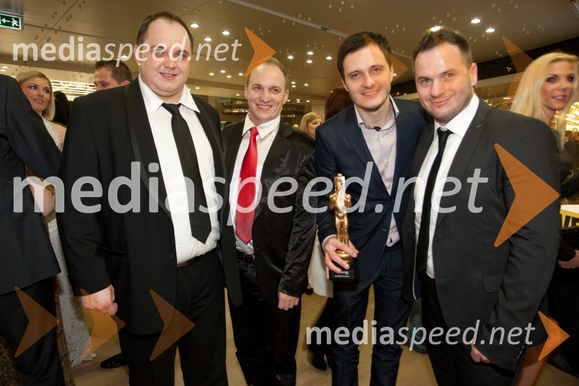 Skupina ModrijaniViktorji 2012, rdeča preproga in druženje pred dvorano