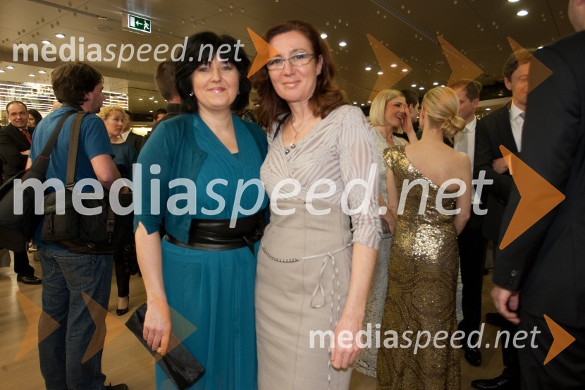 Judita Železnik, tržno komuniciranje Kozmetike Afrodita; Cvetka ErženViktorji 2012, rdeča preproga in druženje pred dvorano