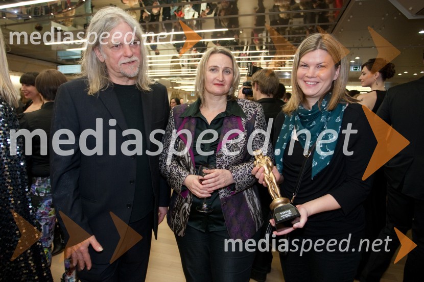 ...; Maja Weiss, režiserka; ...Viktorji 2012, rdeča preproga in druženje pred dvorano