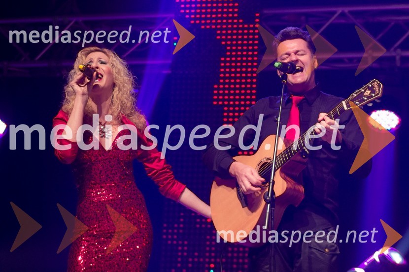 Diana in Simon Gomilšek, Duo PlatinDobrodelni koncert »Za prvi korak«