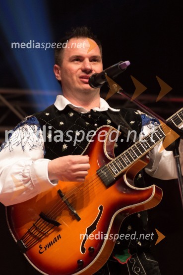 Peter Oset, član skupine ModrijaniDobrodelni koncert »Za prvi korak«