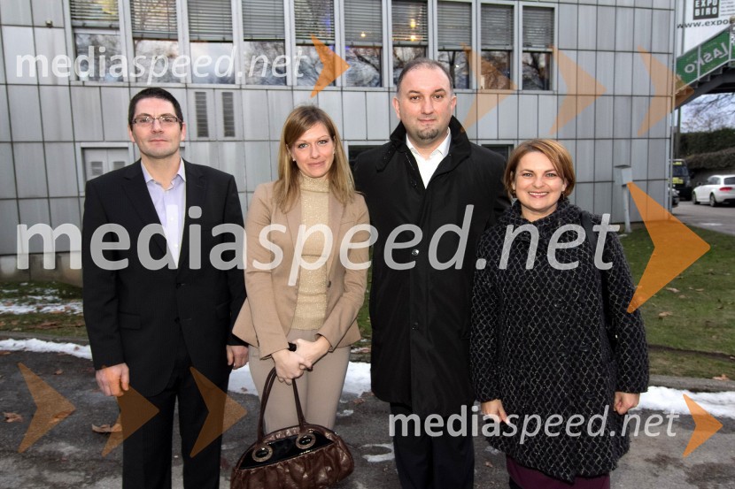 ...; ...; Marjan Škalič, predsednik društva »Namesto pike vejica«; ...Dobrodelni koncert »Za prvi korak«