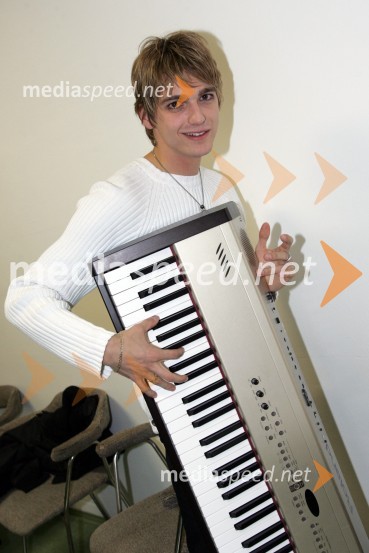 Rok Kosmač, pevecSlovenec leta 2006