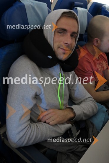 Niels-Kristian Iversen (Danska)Utrinki iz potovanja Mateja Žagarja in ostalih voznikov SGP serije na uvodno dirko v Novo Zelandijo