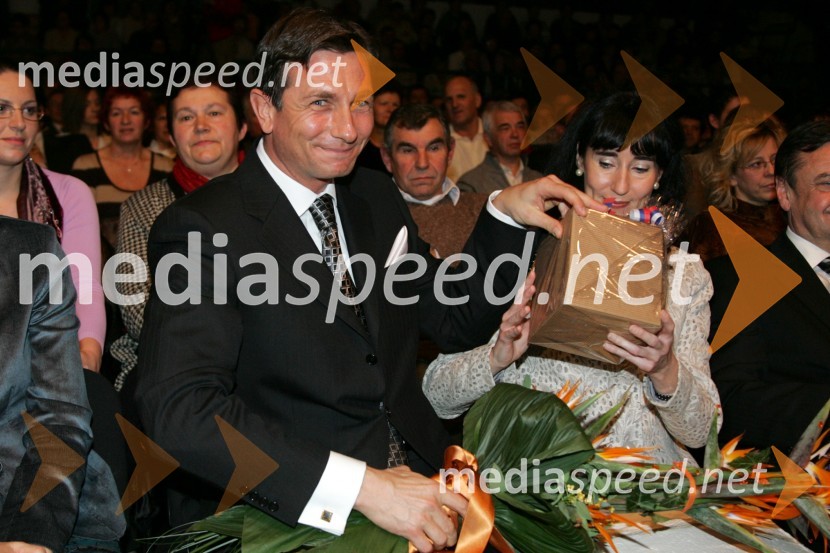 Borut Pahor, evroposlanec in Slovenec leta 2006 z življenjsko sopotnico TanjoSlovenec leta 2006