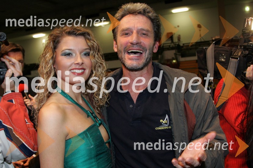 Katja Majhenič, Lepa soseda 2006 in Tomo KrižnarSlovenec leta 2006