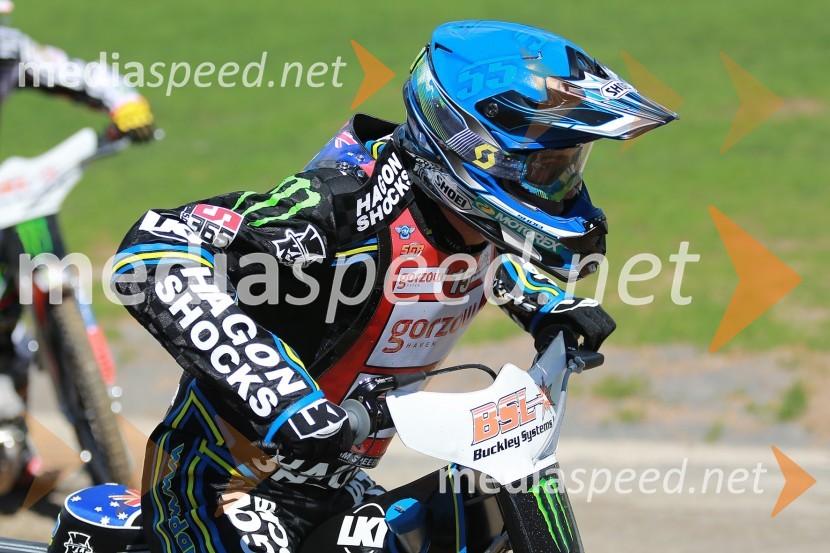 Darcy Ward (Avs) je na treningu vozil z izposojeno čelado Mateja ŽagarjaPrvi trening za VN Nove Zelandije v speedwayu