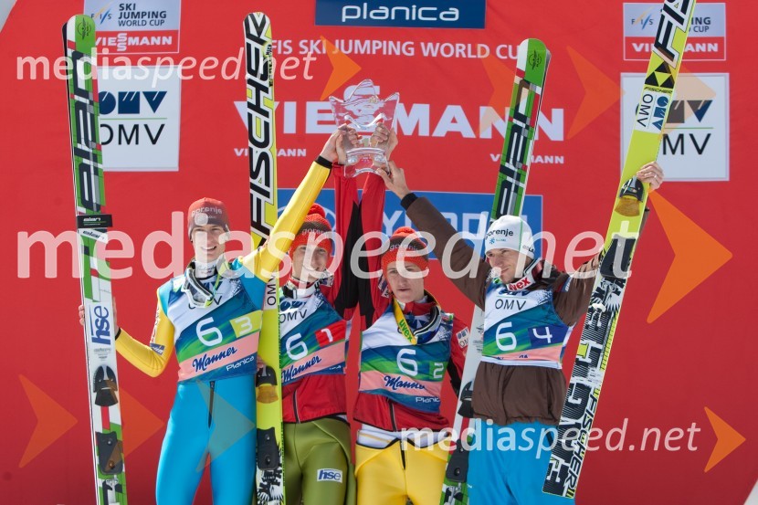 Jurij Tepeš, Andraž Pograjc; Peter Prevc; Robert Kranjec, smučarski skakalciPlanica 2013, finale v smučarskih poletih, sobota