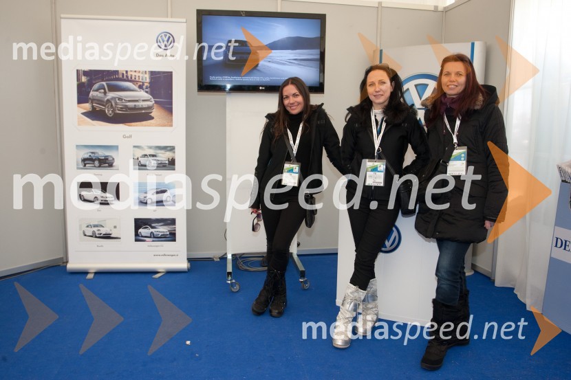 Nuša Božiček; Petra Korošec, marketing Volkswagen, Porsche Slovenija; Mojca KlemenčičPlanica 2013, finale v smučarskih poletih, sobota