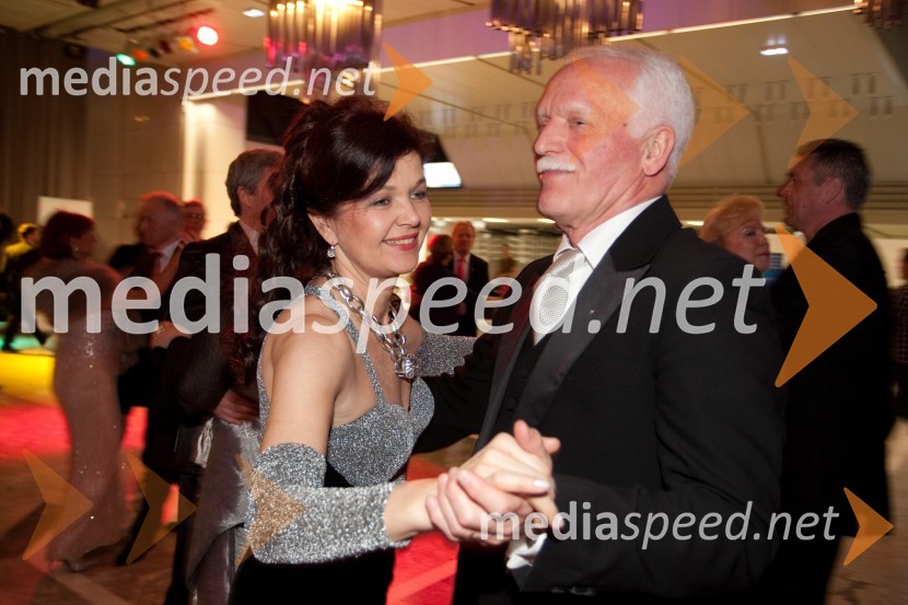 Nena Kopčavar Guček, zdravnica; dr. Andrej Guček, zdravnikVeliki dobrodelni Lions ples 2013