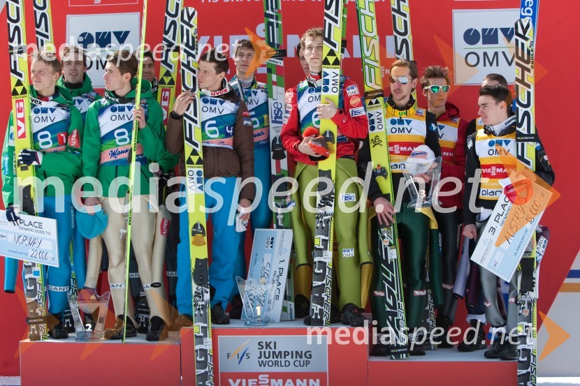 Ekipa Norveške; Ekipa Slovenije; Ekipa AvstrijePlanica 2013, finale v smučarskih poletih, sobota