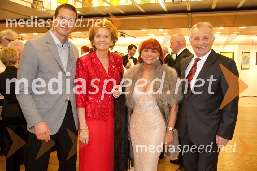 Uroš Marter, Alenka Marter, člana slovenskih Lions klubov;&nbsp;Maruša Glavan, podjetnica; Tone GlavanVeliki dobrodelni Lions ples 2013